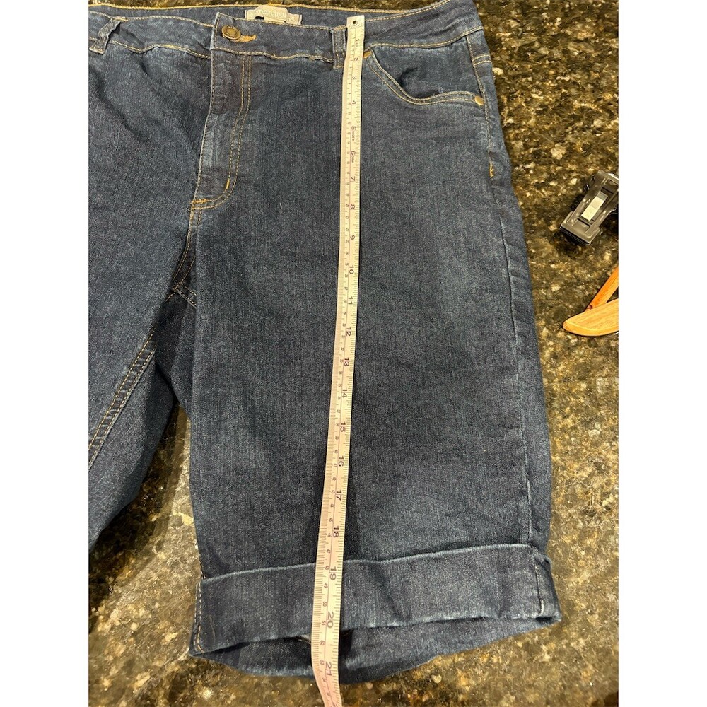 Woman Within Womens Bermuda Denim Shorts Size 14W Dark Wash Cuffed Hem - Picture 7 of 9